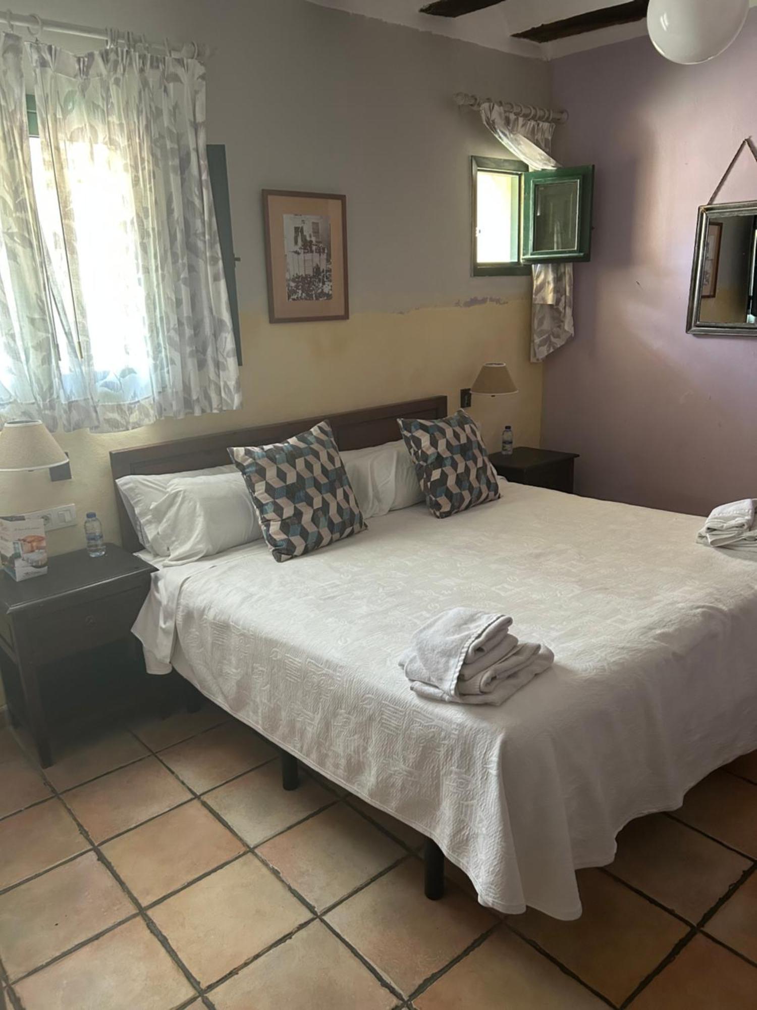 Hotel Rural Castillo De Biar Finca Fanecaes エクステリア 写真